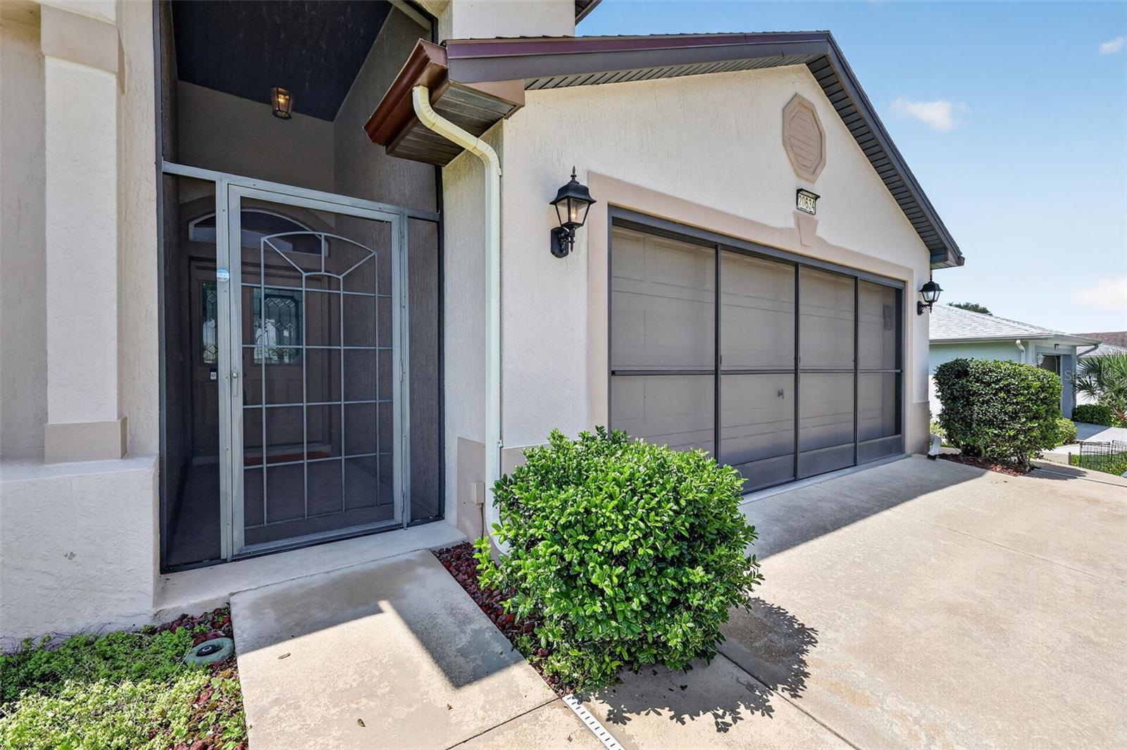 ROYAL HIGHLANDS PH 02-B LT 1317 PB 50 PG - Residential