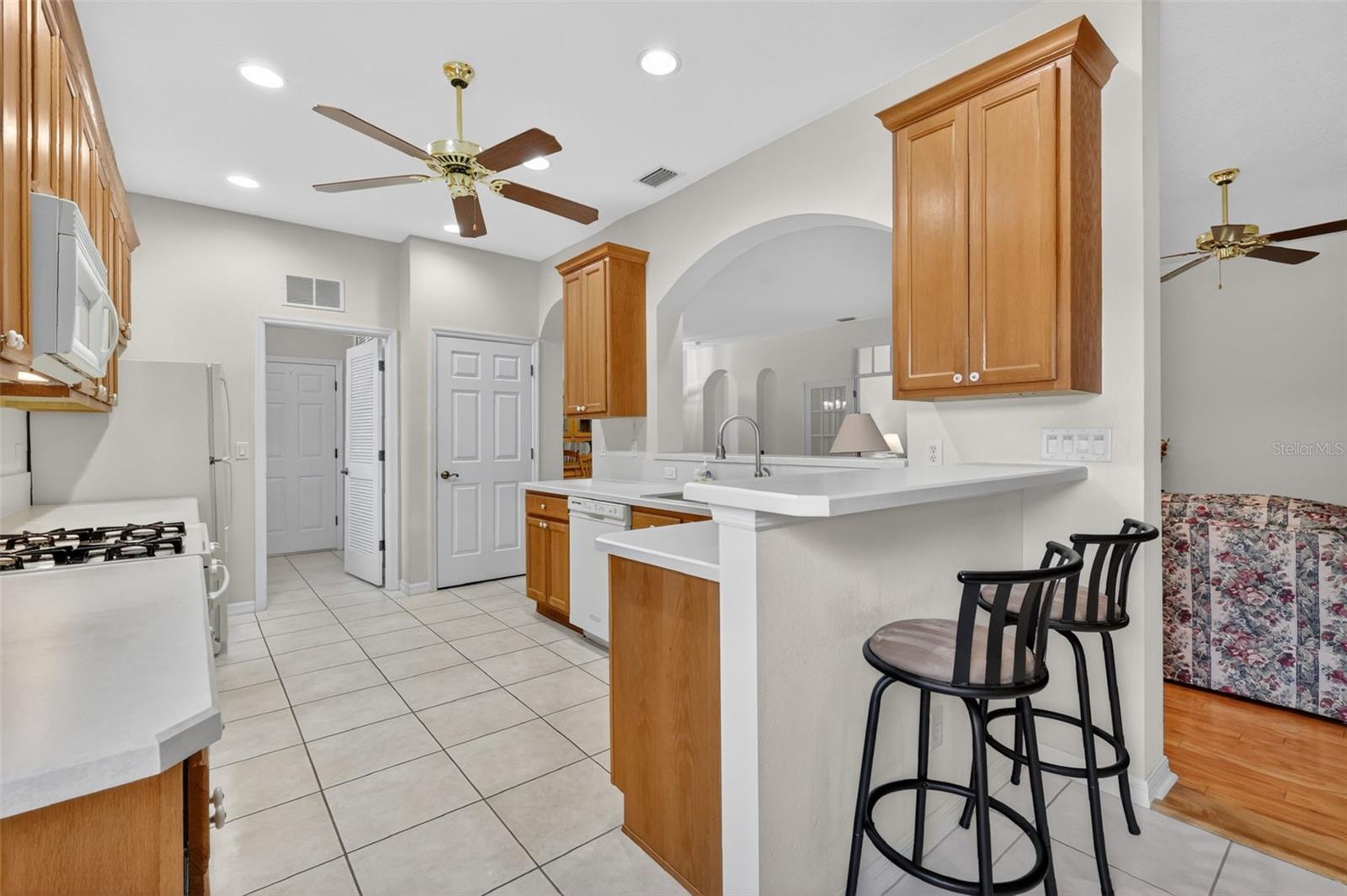 ROYAL HIGHLANDS PH 02-B LT 1317 PB 50 PG - Residential