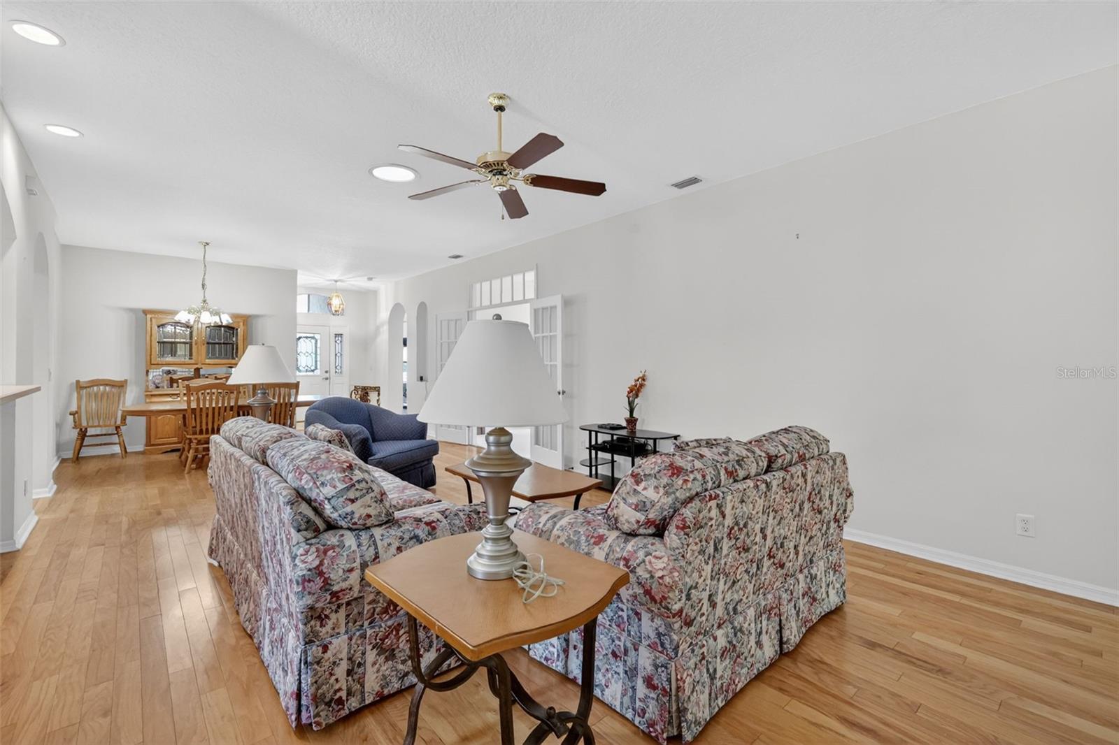 ROYAL HIGHLANDS PH 02-B LT 1317 PB 50 PG - Residential