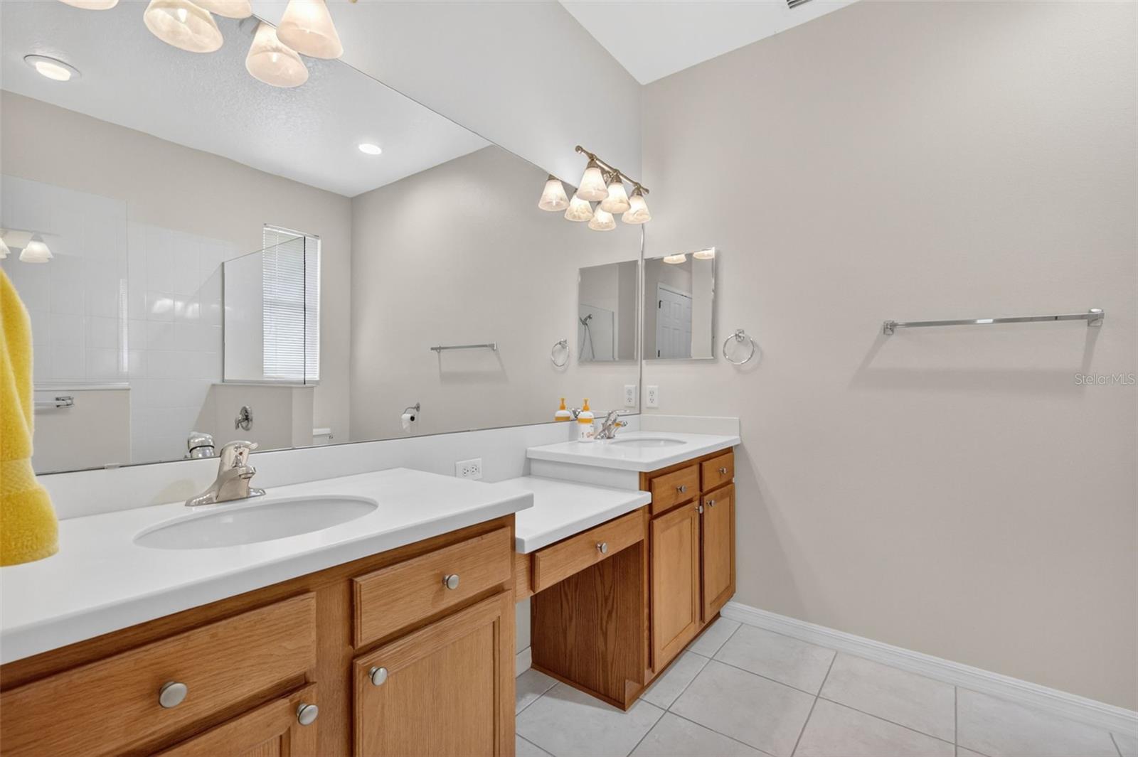 ROYAL HIGHLANDS PH 02-B LT 1317 PB 50 PG - Residential
