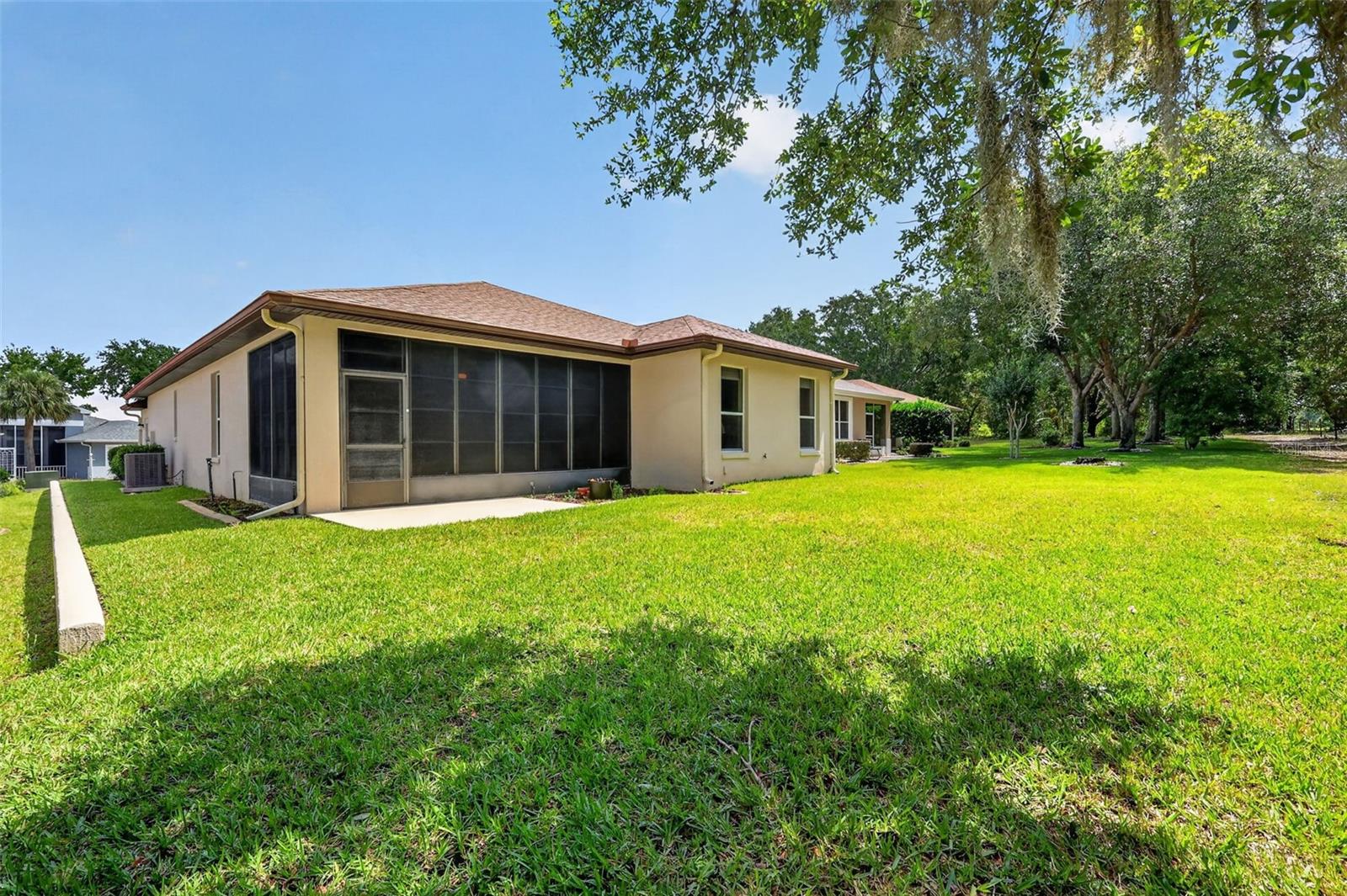ROYAL HIGHLANDS PH 02-B LT 1317 PB 50 PG - Residential