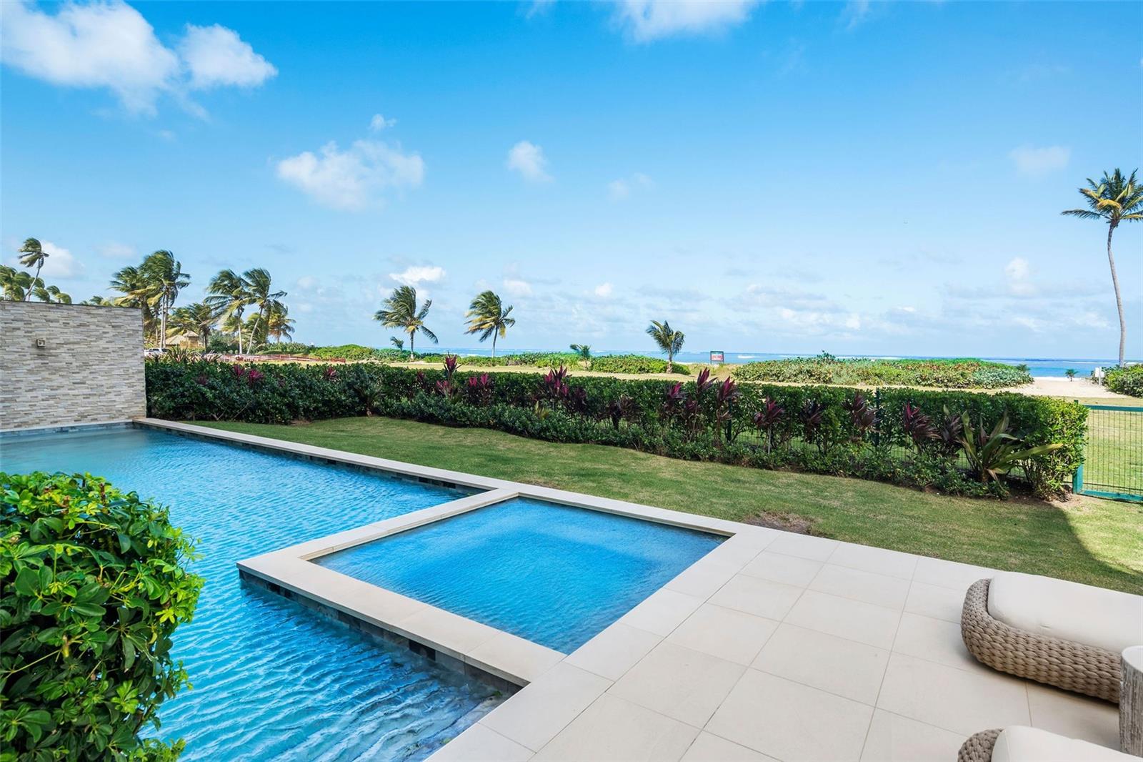 OCEAN DRIVE AT THE ST. REGIS BAHIA BEACH - Residential