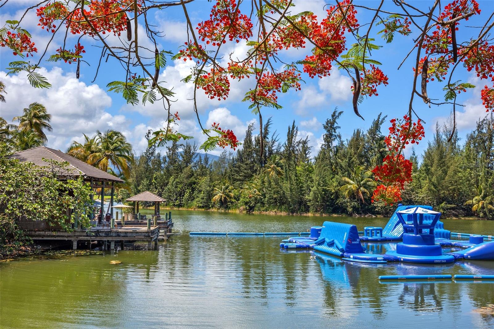 OCEAN DRIVE AT THE ST. REGIS BAHIA BEACH - Residential