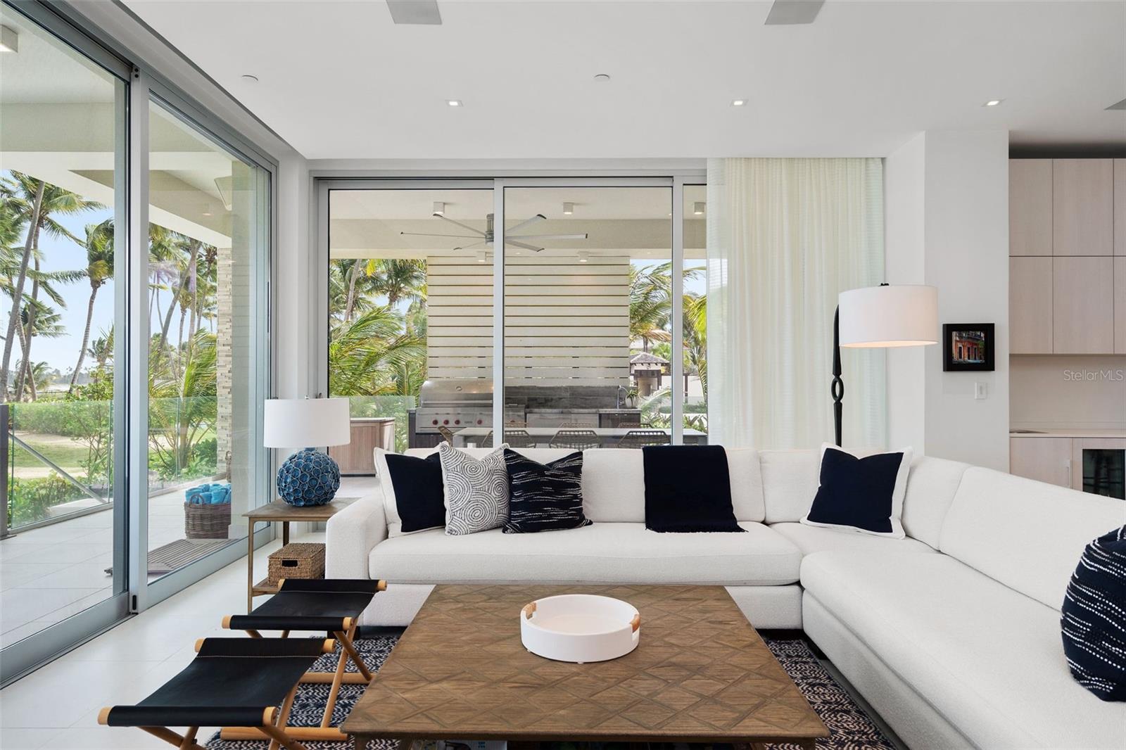 OCEAN DRIVE AT THE ST. REGIS BAHIA BEACH - Residential