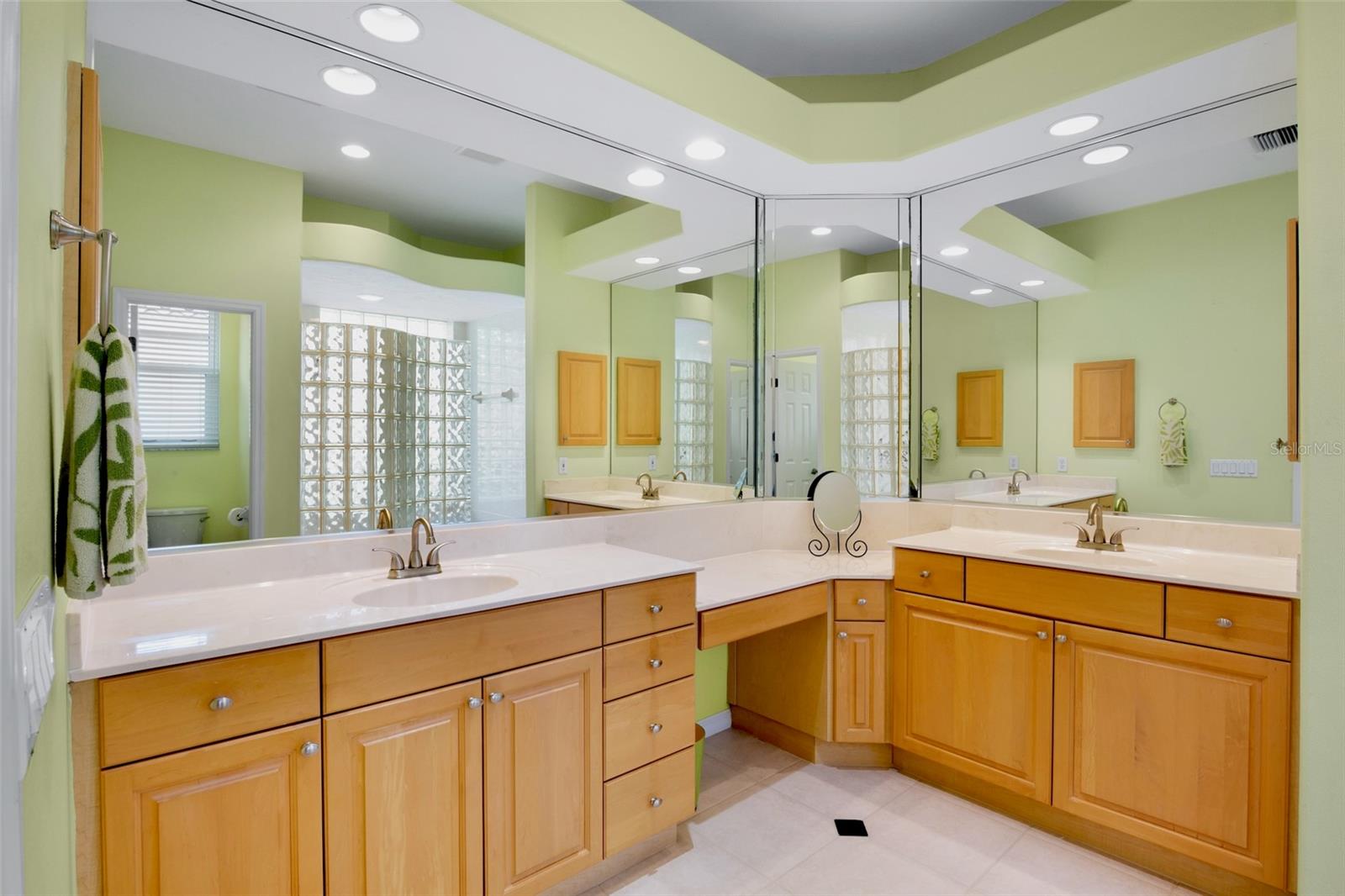 TURTLE ROCK PARCELS I & J - Residential