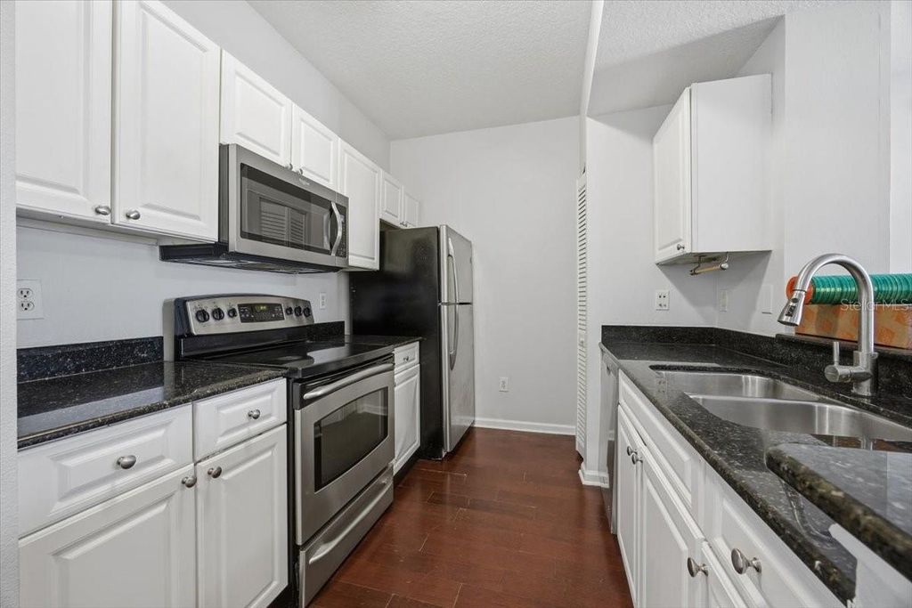 Photo of 14353 Fredricksburg Drive #907, Orlando, FL 32837 (MLS # O6381249)