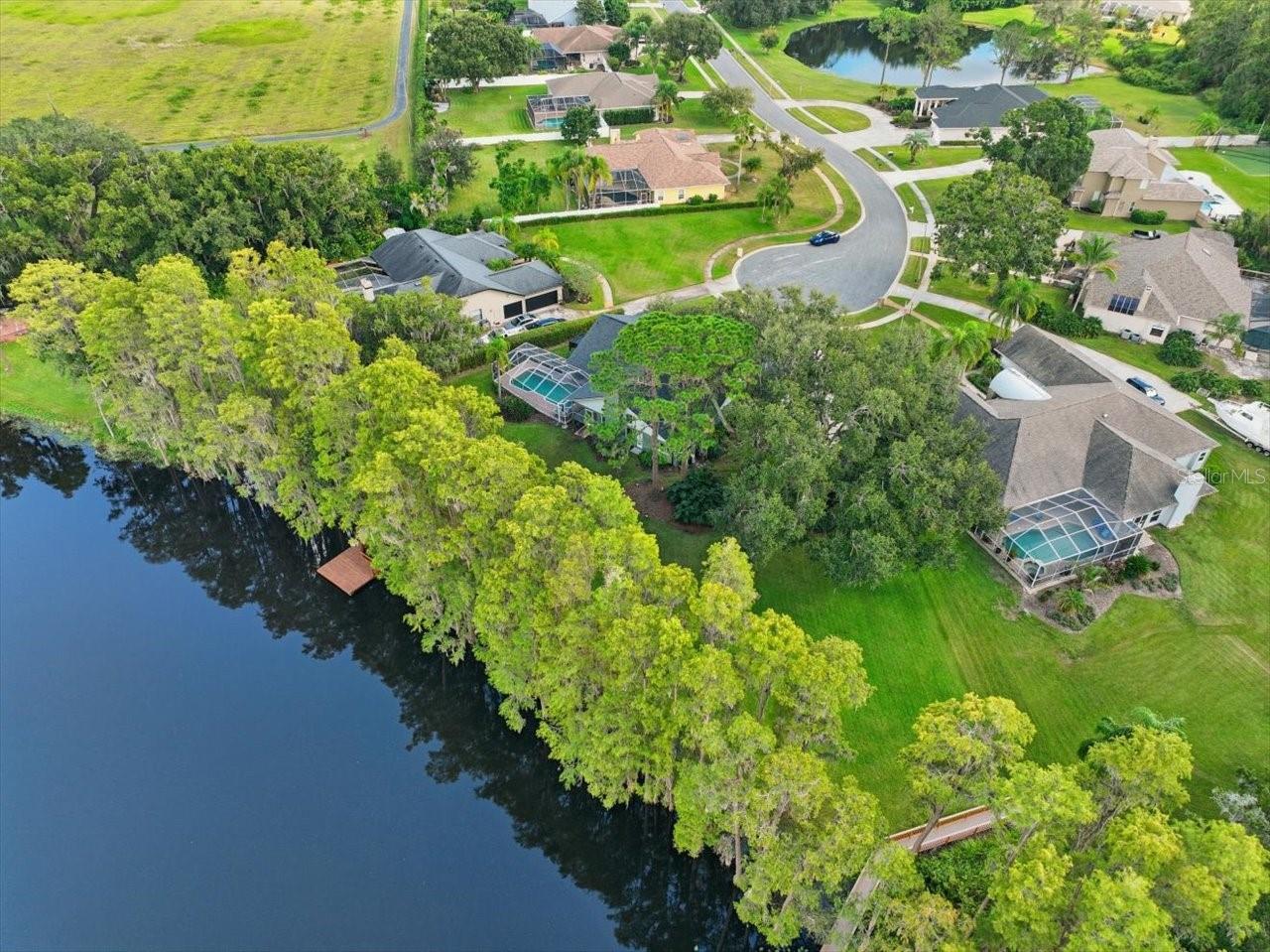 302 LAKE KELL COURT