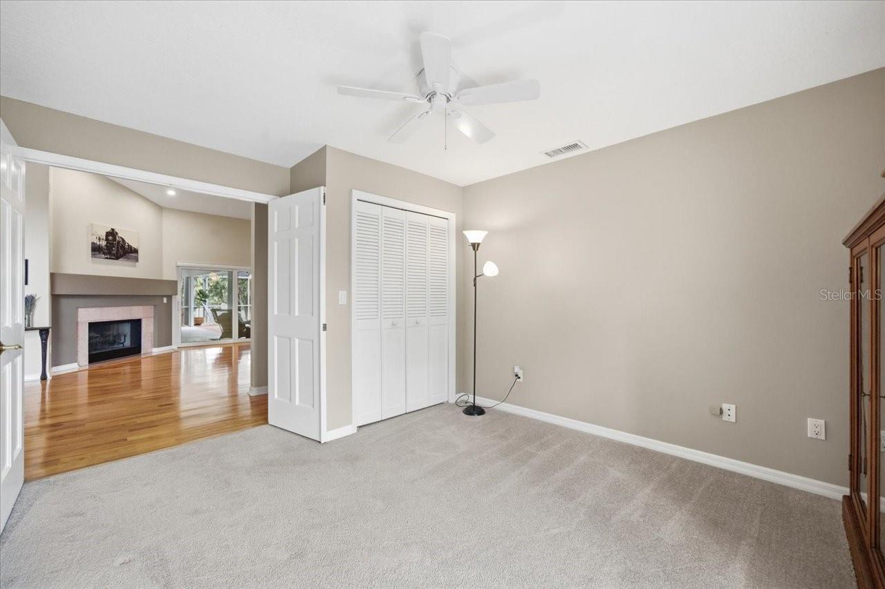 LAKE KELL CROSSINGS - Residential