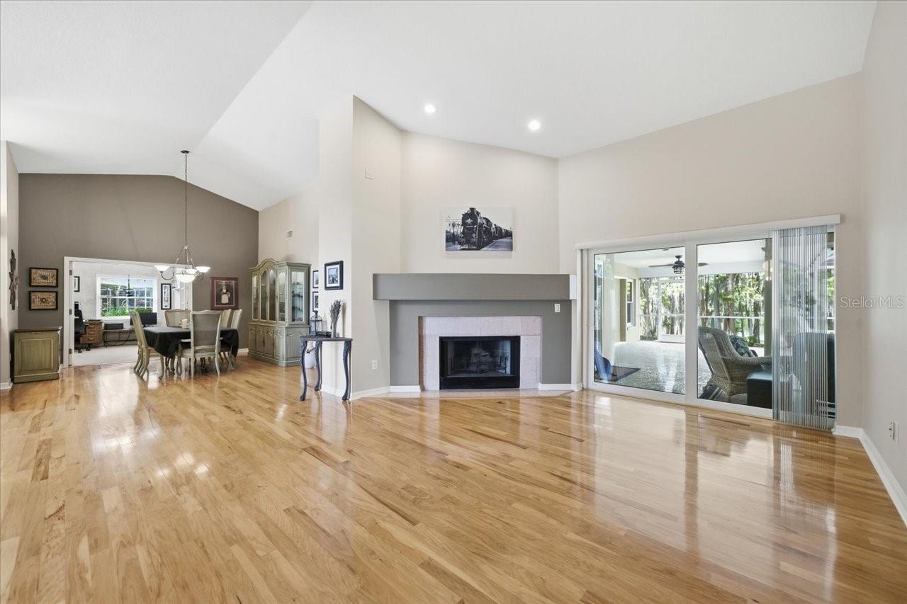 LAKE KELL CROSSINGS - Residential