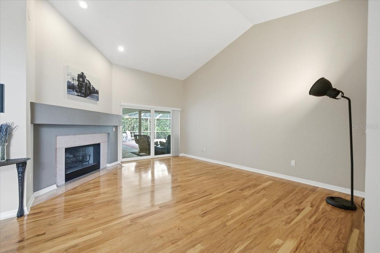 LAKE KELL CROSSINGS - Residential