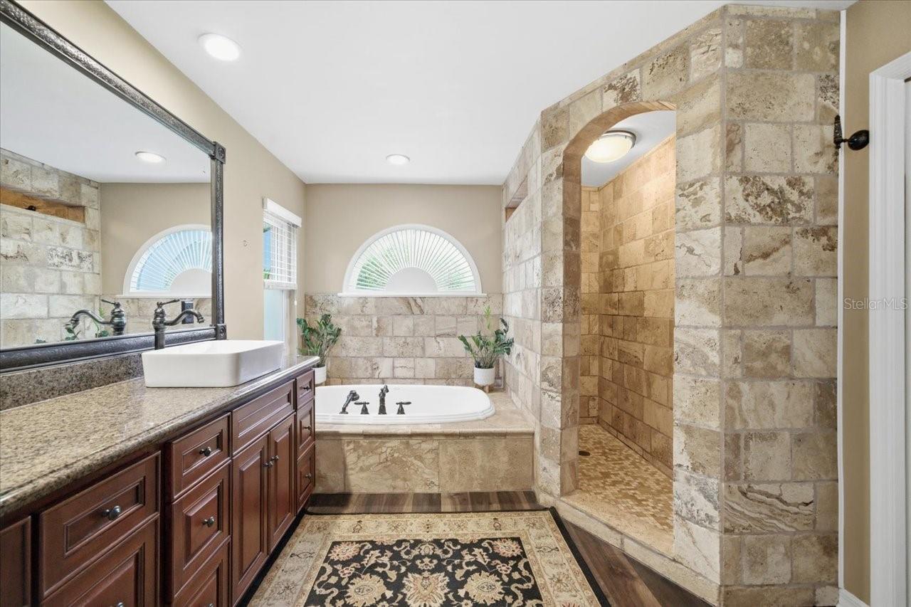 LAKE KELL CROSSINGS - Residential