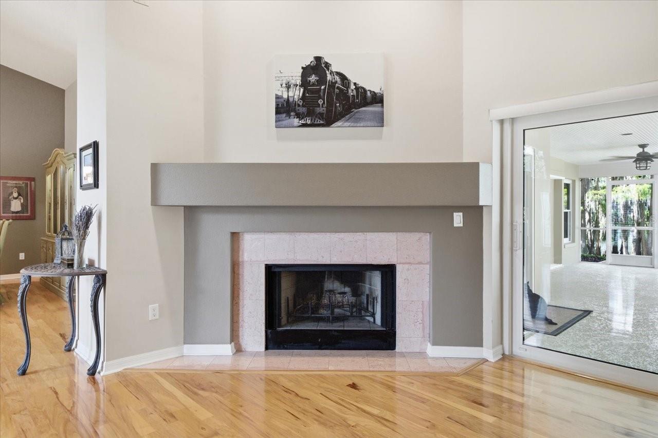 LAKE KELL CROSSINGS - Residential