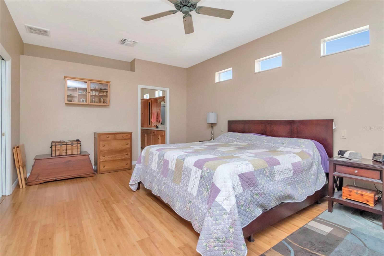 GROVES PH 03 - Residential