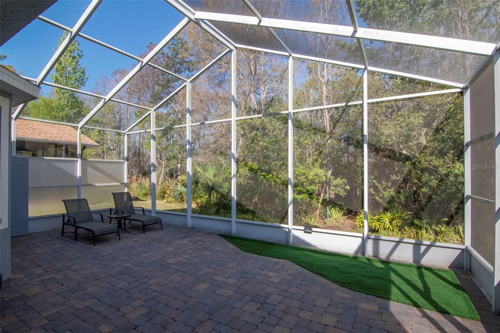 GROVES PH 03 - Residential