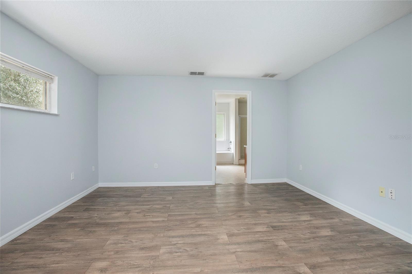 WEST HIGHLANDS - Residential Lease