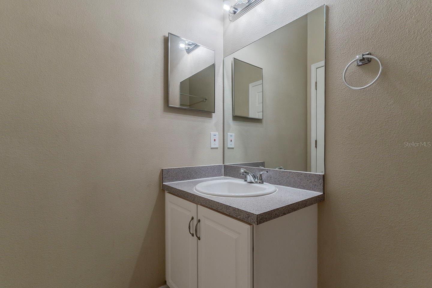 FISHHAWK RANCH PH 1 UNIT 1B2 - Residential