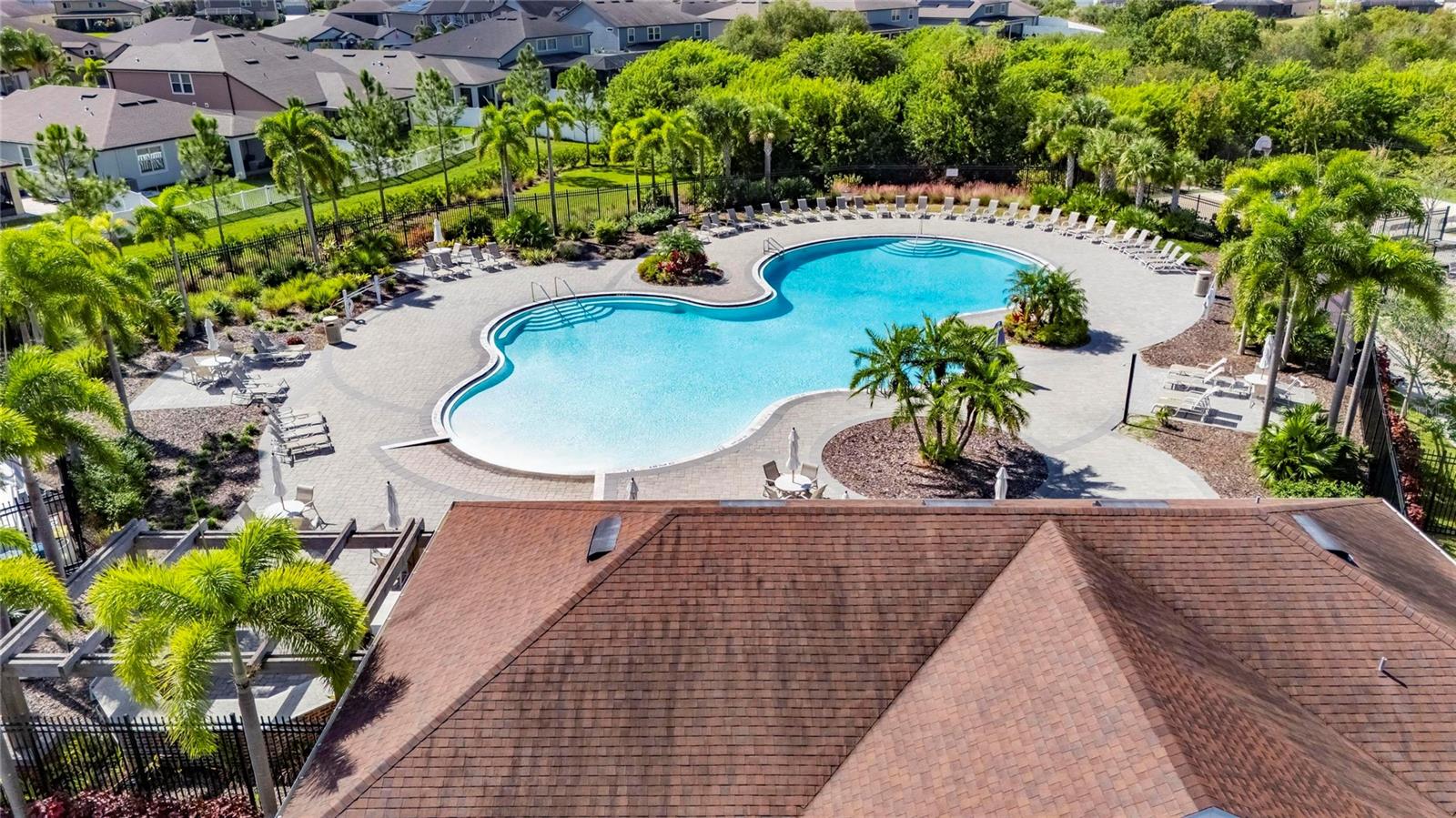 SOUTH FORK S & TR T - Residential Lease