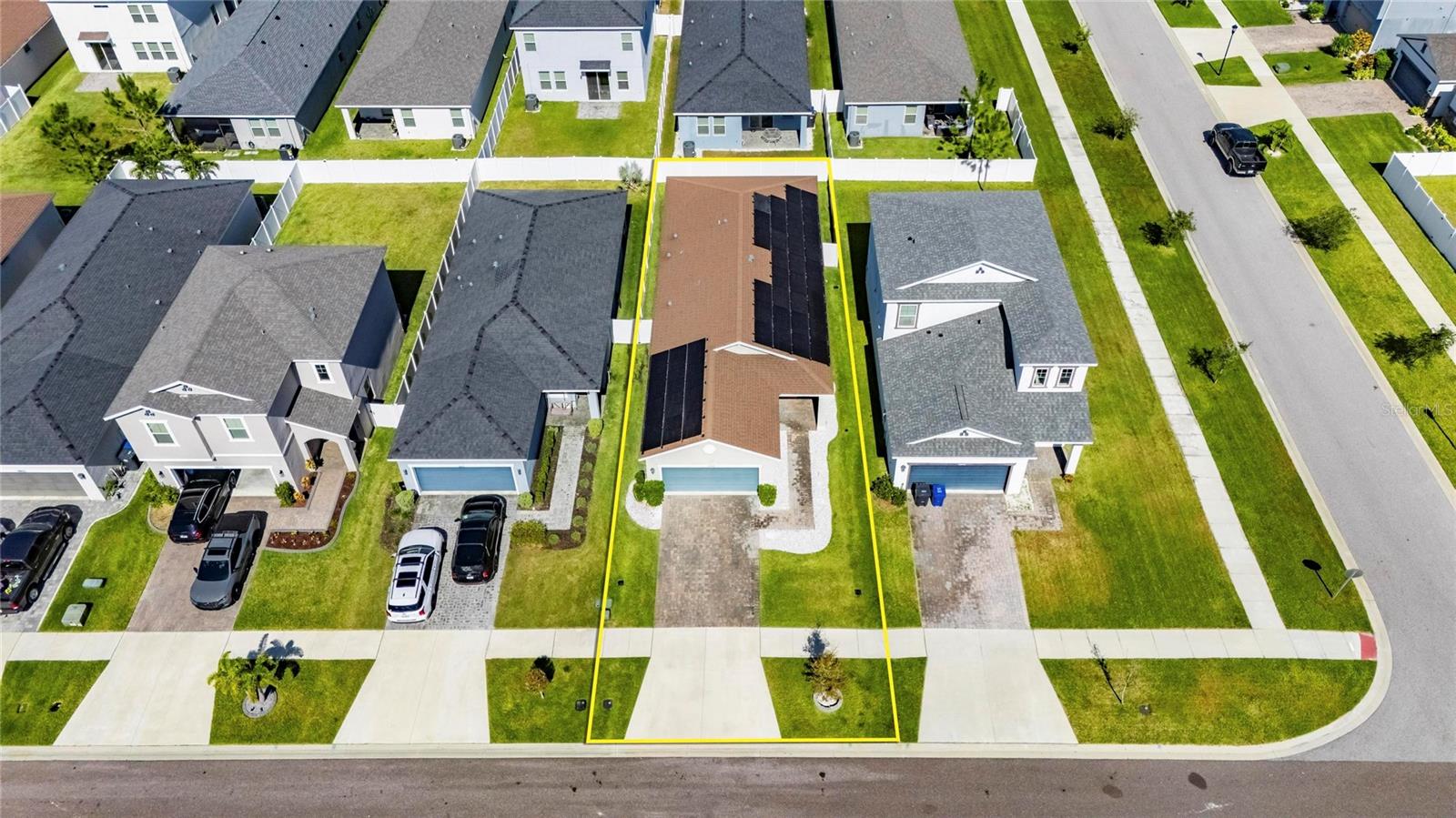 SOUTH FORK S & TR T - Residential Lease