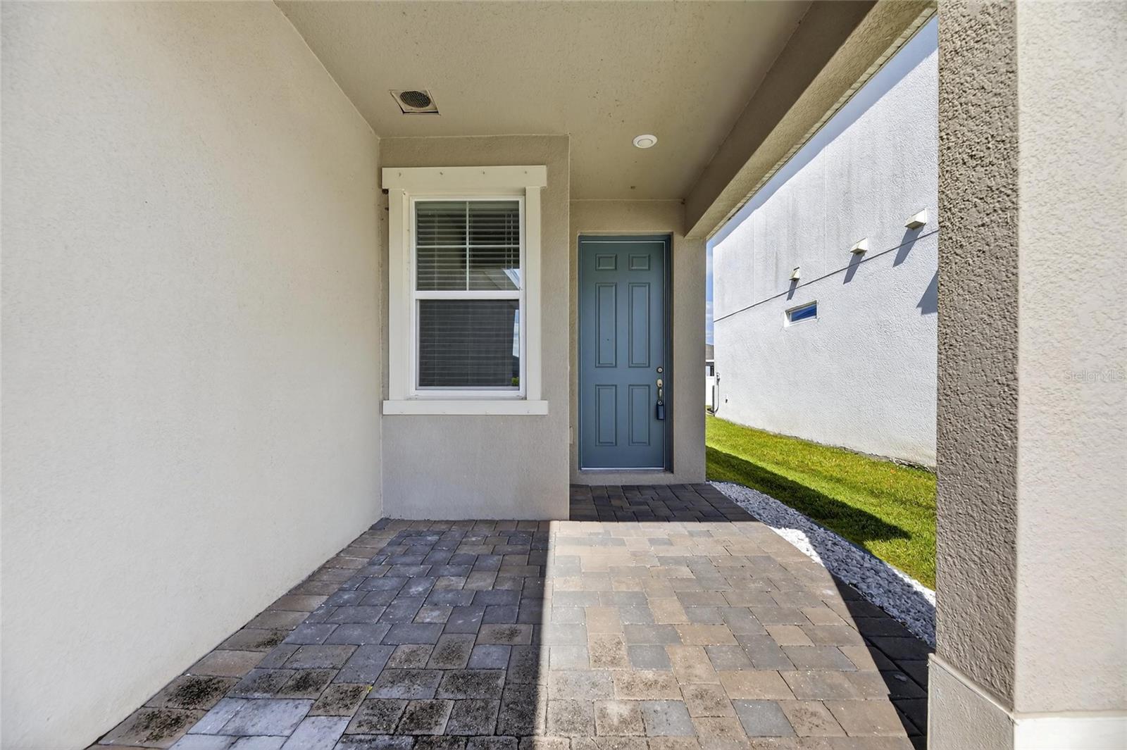 SOUTH FORK S & TR T - Residential Lease