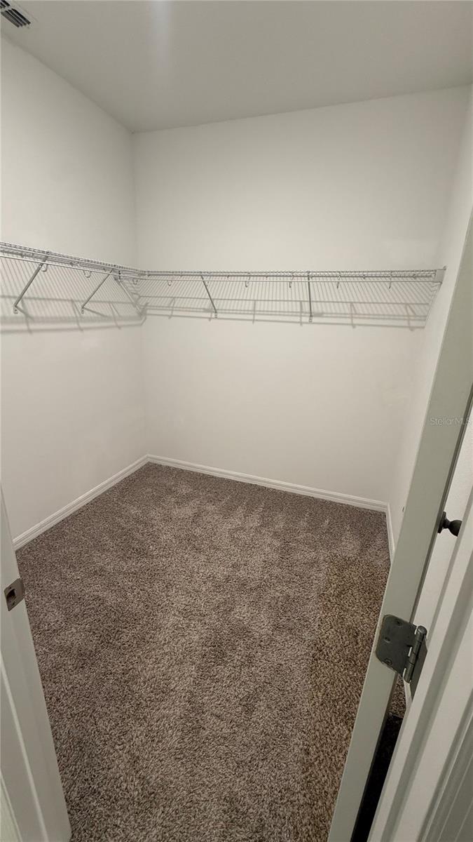 ARBORS/MDW WOODS - Residential Lease