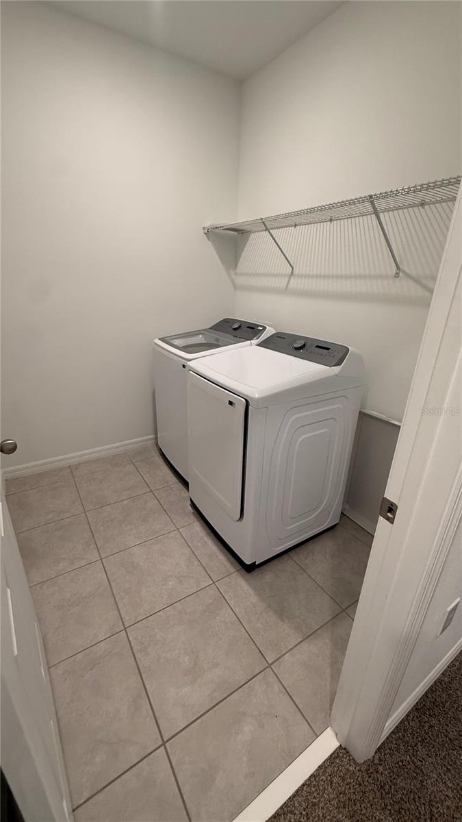 ARBORS/MDW WOODS - Residential Lease