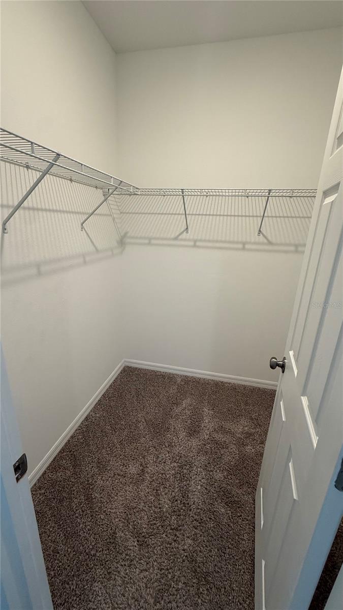 ARBORS/MDW WOODS - Residential Lease