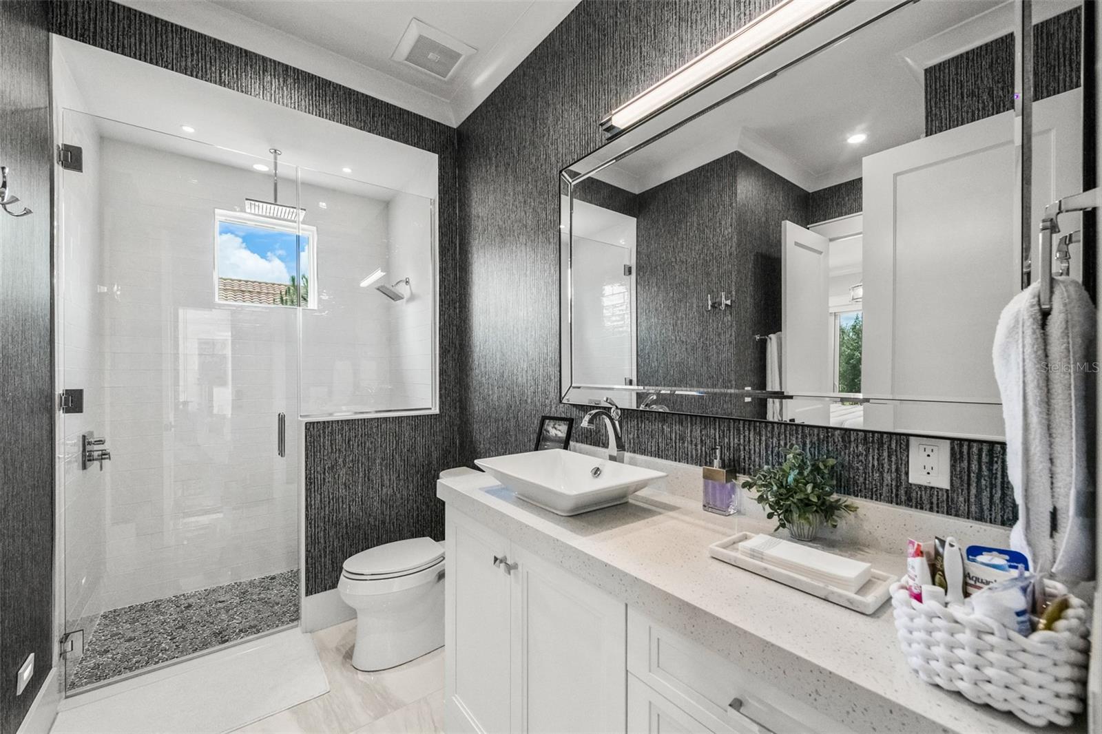 CONCESSION PH II BLK B & PH III - Residential