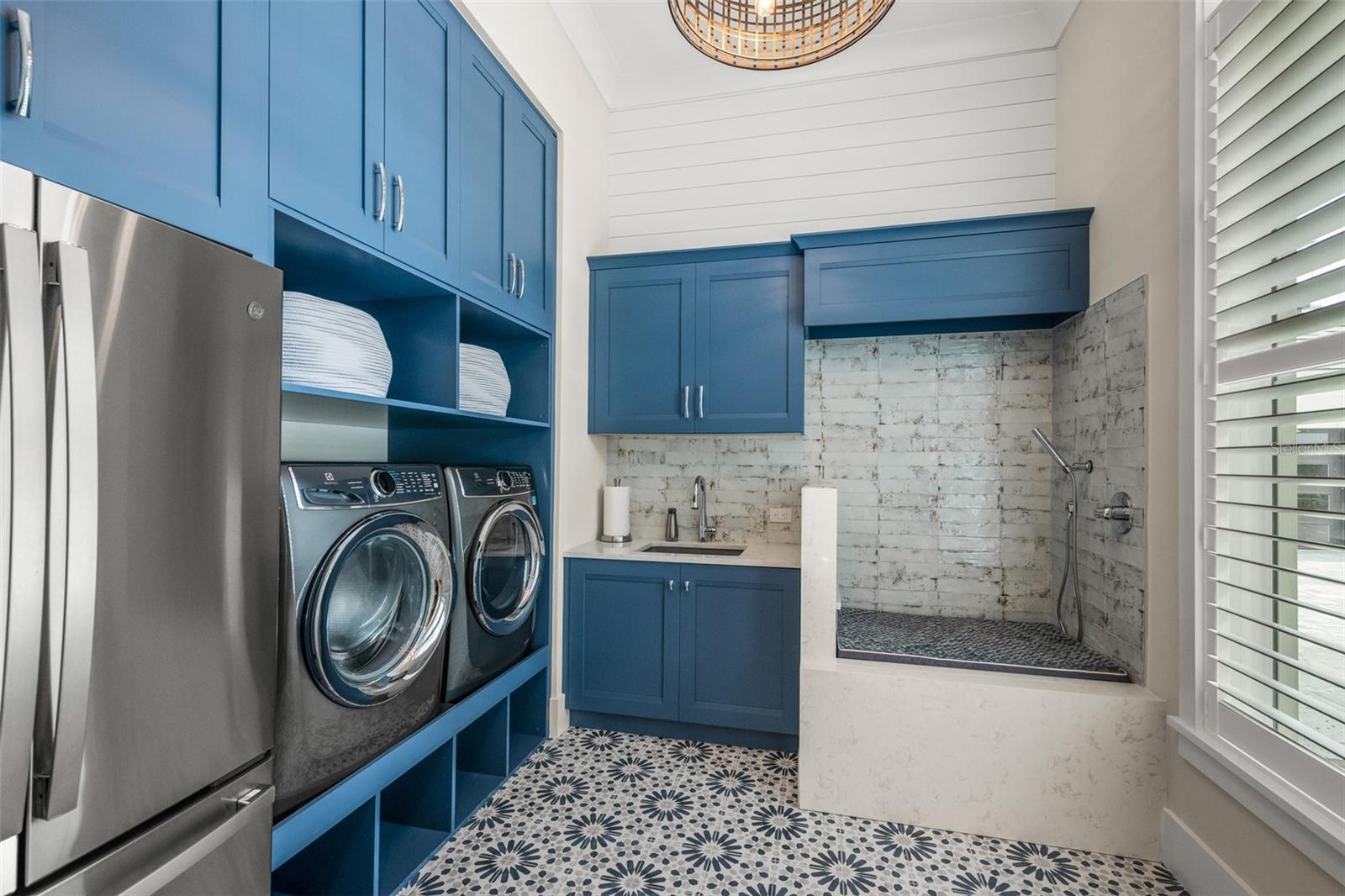 CONCESSION PH II BLK B & PH III - Residential