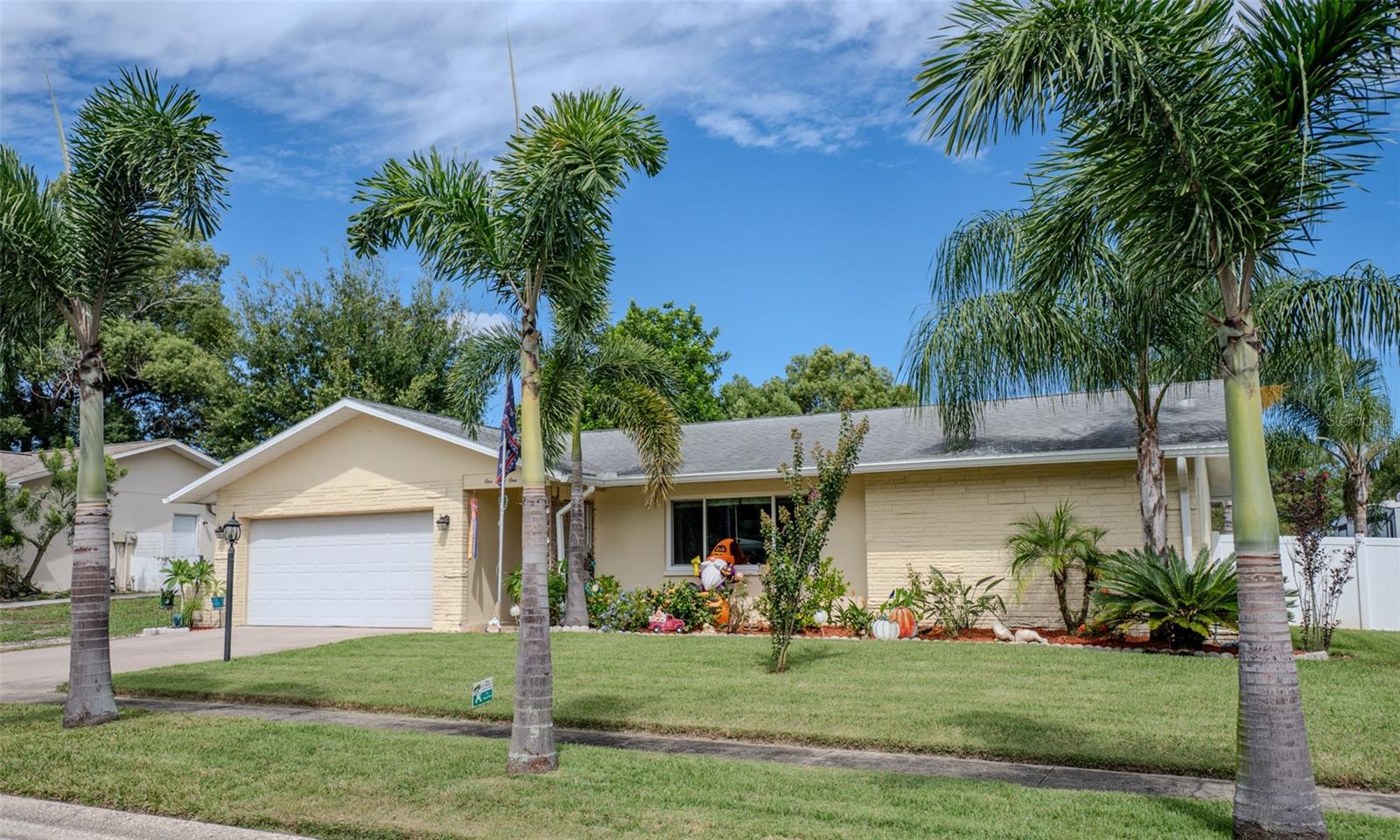 161 SUNWARD AVENUE