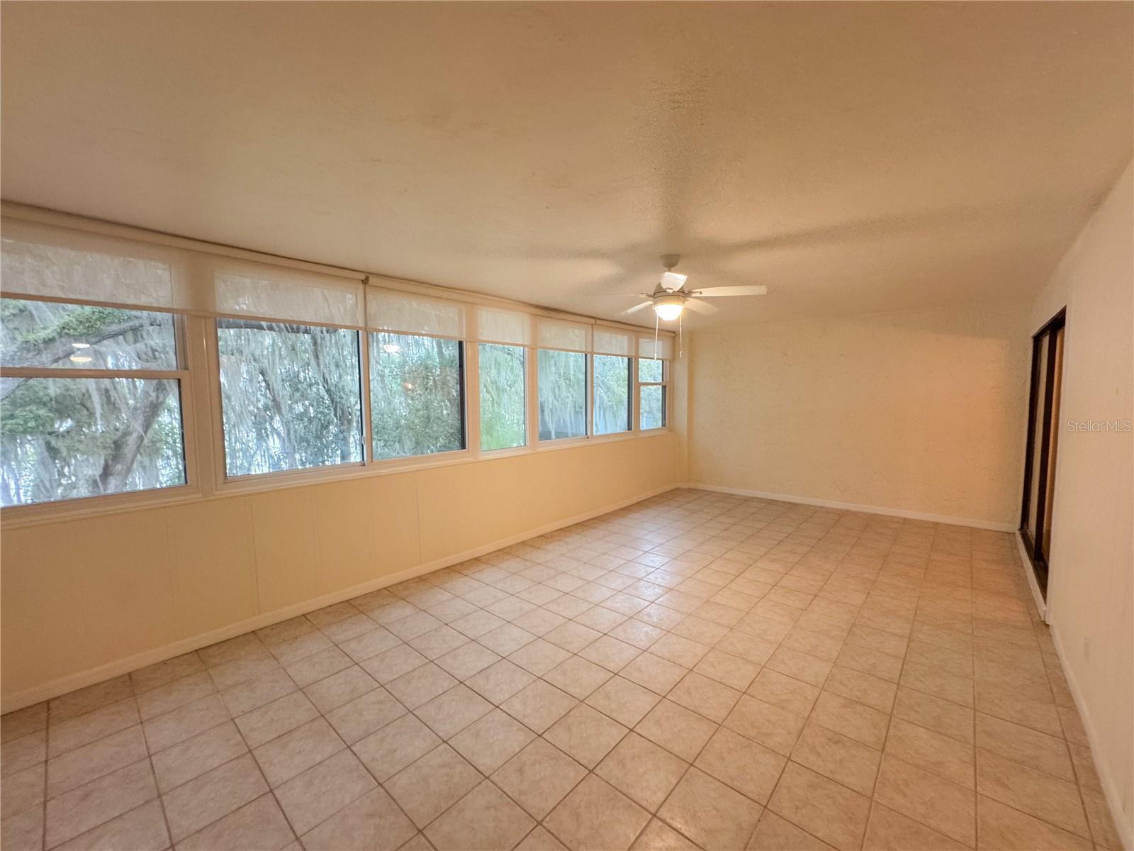 BIVENS LAKE ESTATE S - Residential