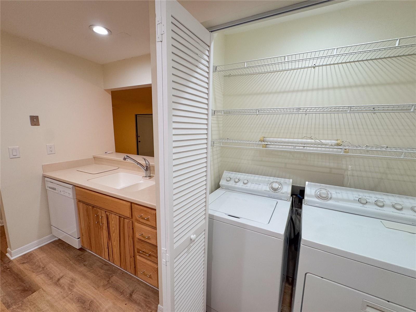 BIVENS LAKE ESTATE S - Residential