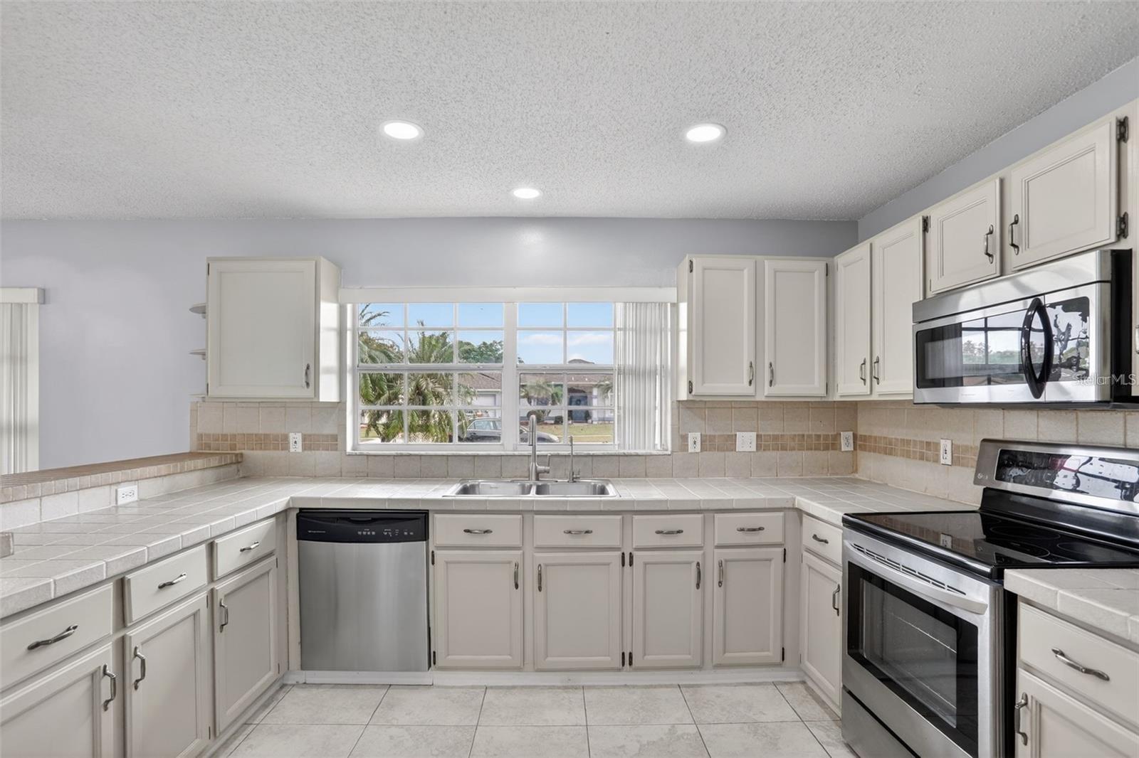 FOREST RIDGE - Residential