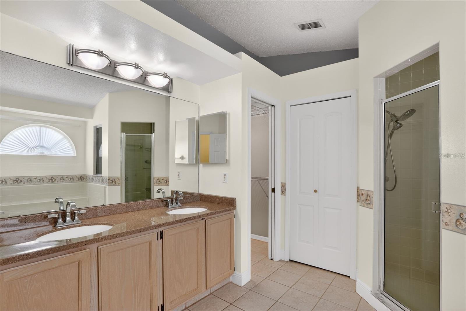 FOREST RIDGE - Residential