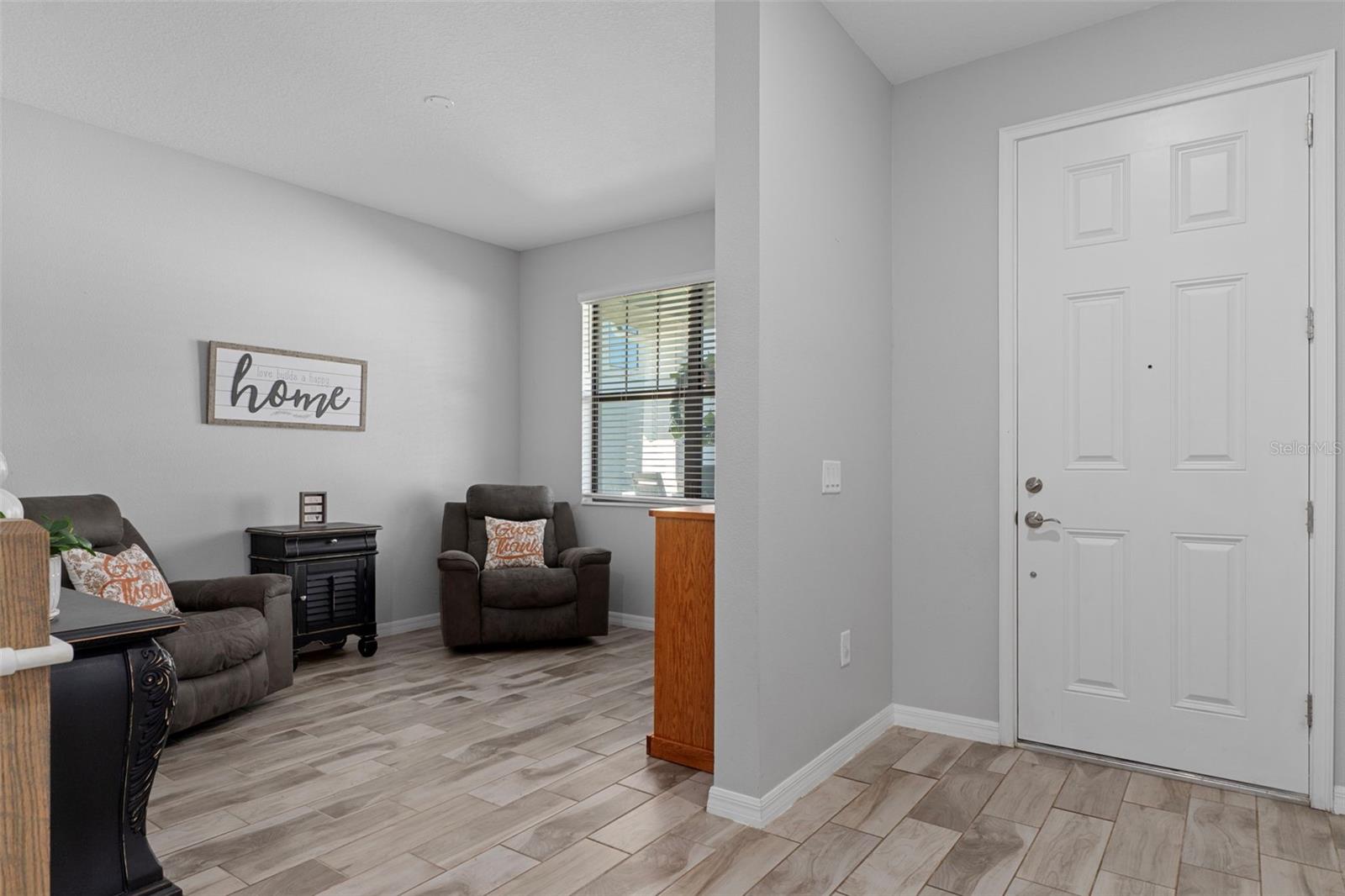 LAKESIDE PH 3 - Residential