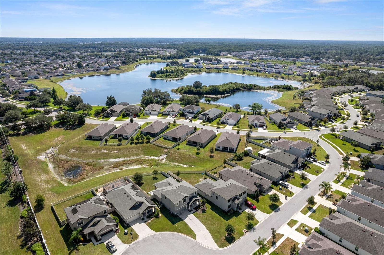 LAKESIDE PH 3 - Residential