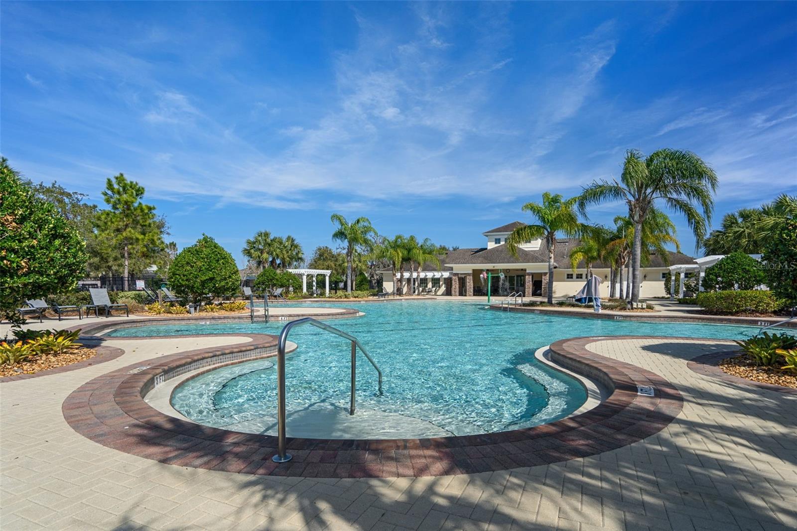 LAKESIDE PH 3 - Residential