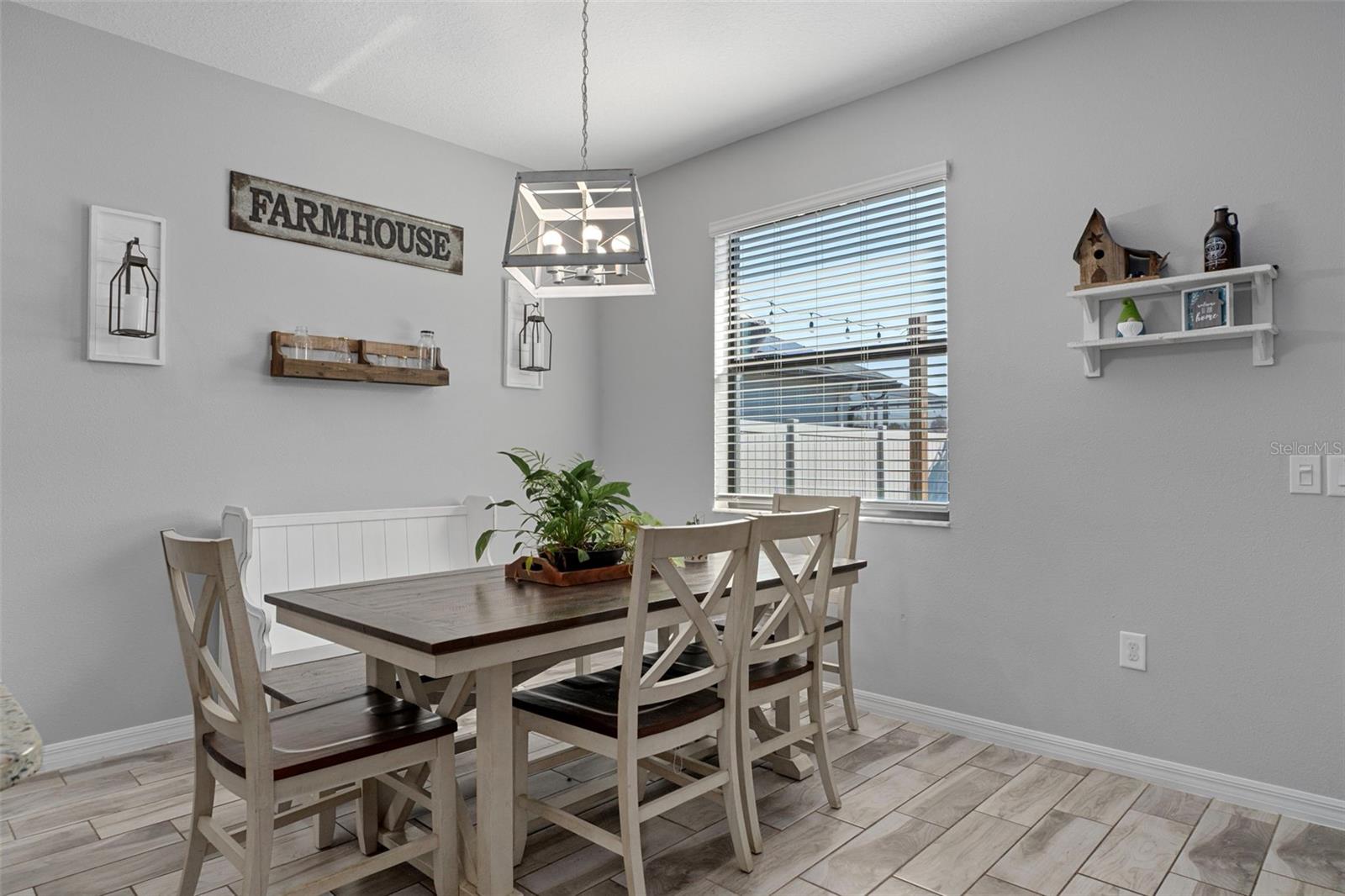 LAKESIDE PH 3 - Residential