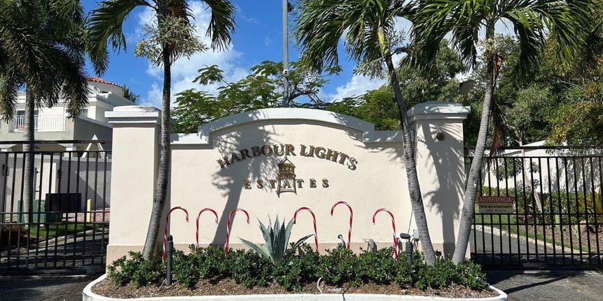 Build your dream coastal escape in Palmas del Mar. Lot #40 in Harbour Lights Estates, Humacao, Puerto Rico, offers 1,875.97 m² (20,193 sq. ft.) of prime land with an elevated ocean view, providing the perfect setting for a custom Caribbean residence. Located within one of the newest and most desirable development areas of the prestigious Palmas del Mar Resort Community, this property combines ocean views, luxury living, and exceptional lifestyle opportunities. Surrounded by elegant homes and manicured landscapes, residents enjoy access to world-class amenities including championship golf courses, a full-service marina, an equestrian center, a private beach club, fine dining, shopping, tennis and pickleball courts, and scenic golf cart trails. This is an ideal opportunity to build your forever home, a vacation retreat, or an investment property in one of Puerto Rico’s most sought-after coastal communities. Lot #40, Harbour Lights Estates, Humacao, PR 00791. Lot size: 1,875.97 m² / 20,193 sq. ft. Elevated ocean view. Located in a secure, gated resort community within Palmas del Mar’s growing development zone, offering excellent long-term value and appreciation potential.