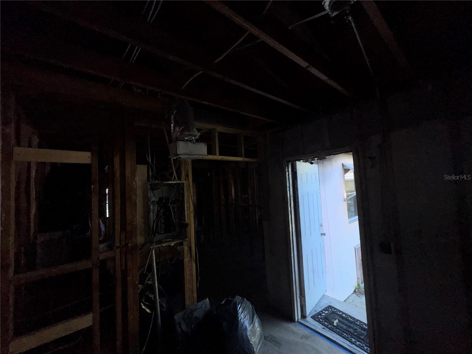 WHITE CAPS SUB - Residential Income