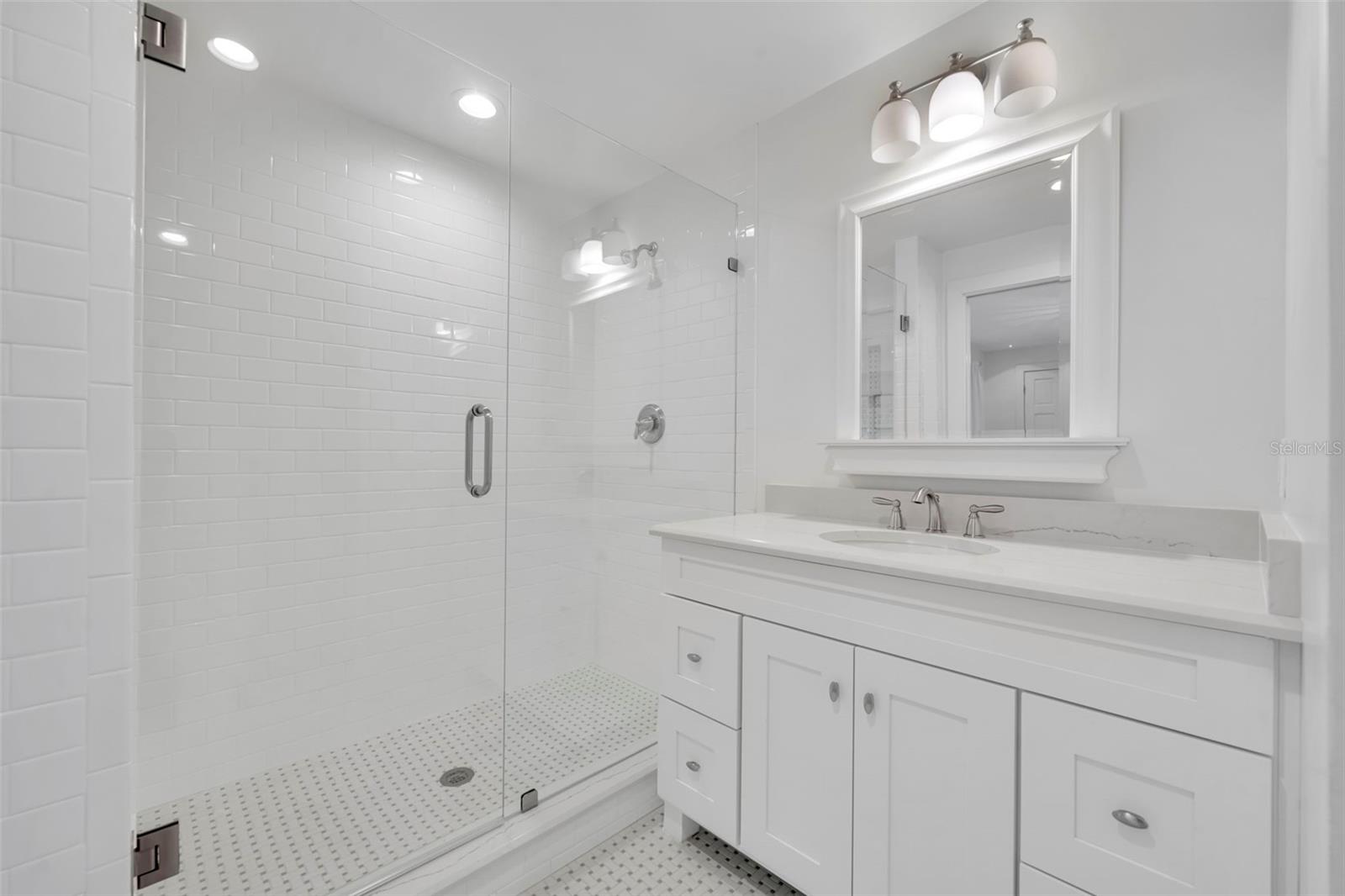 SICILIAN SHORES - Residential