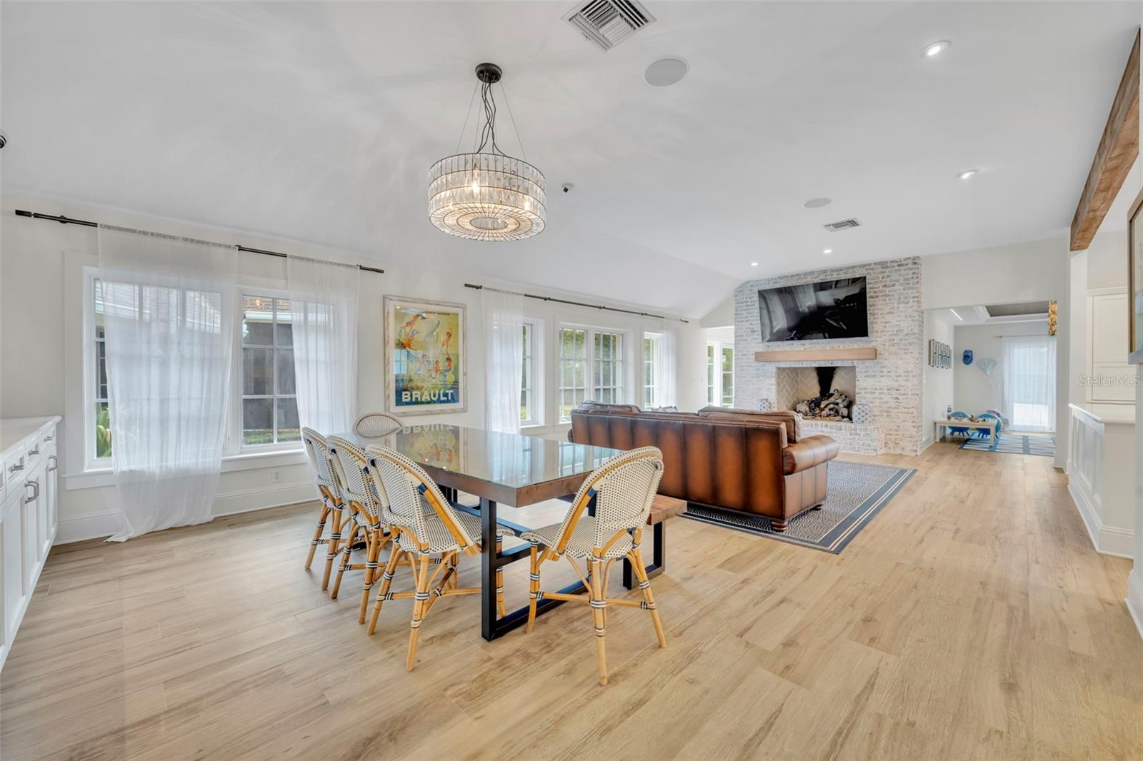 SICILIAN SHORES - Residential