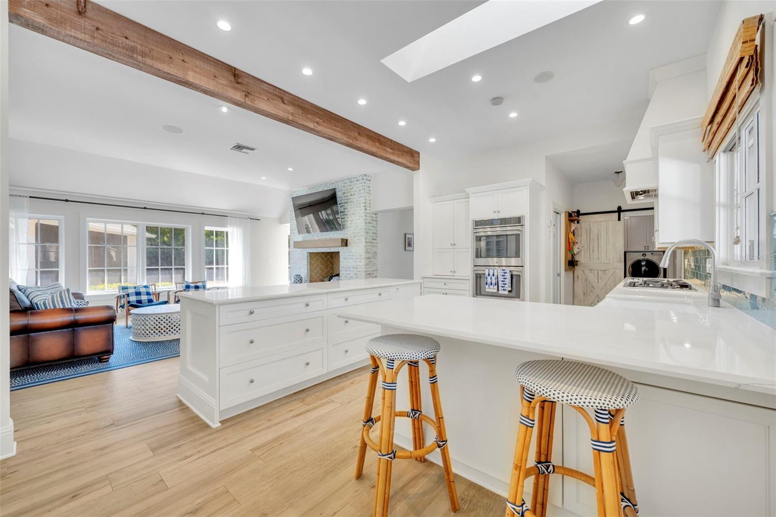 SICILIAN SHORES - Residential