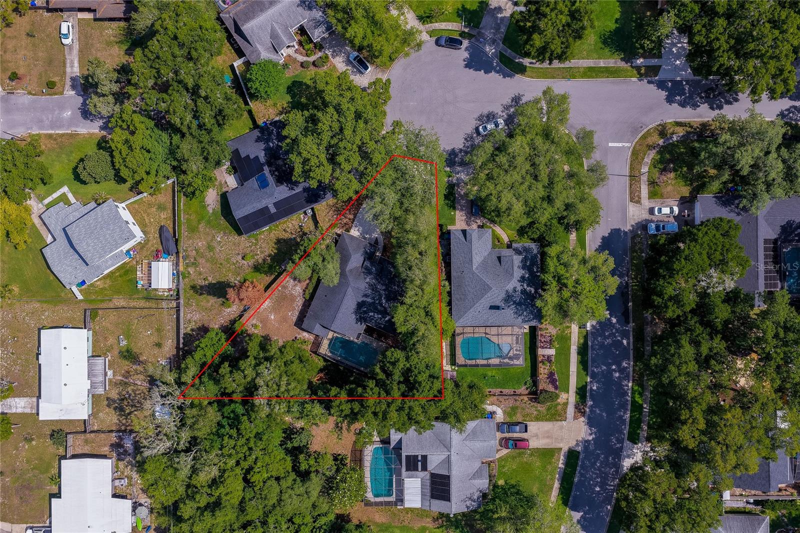 MISTY OAKS - Residential