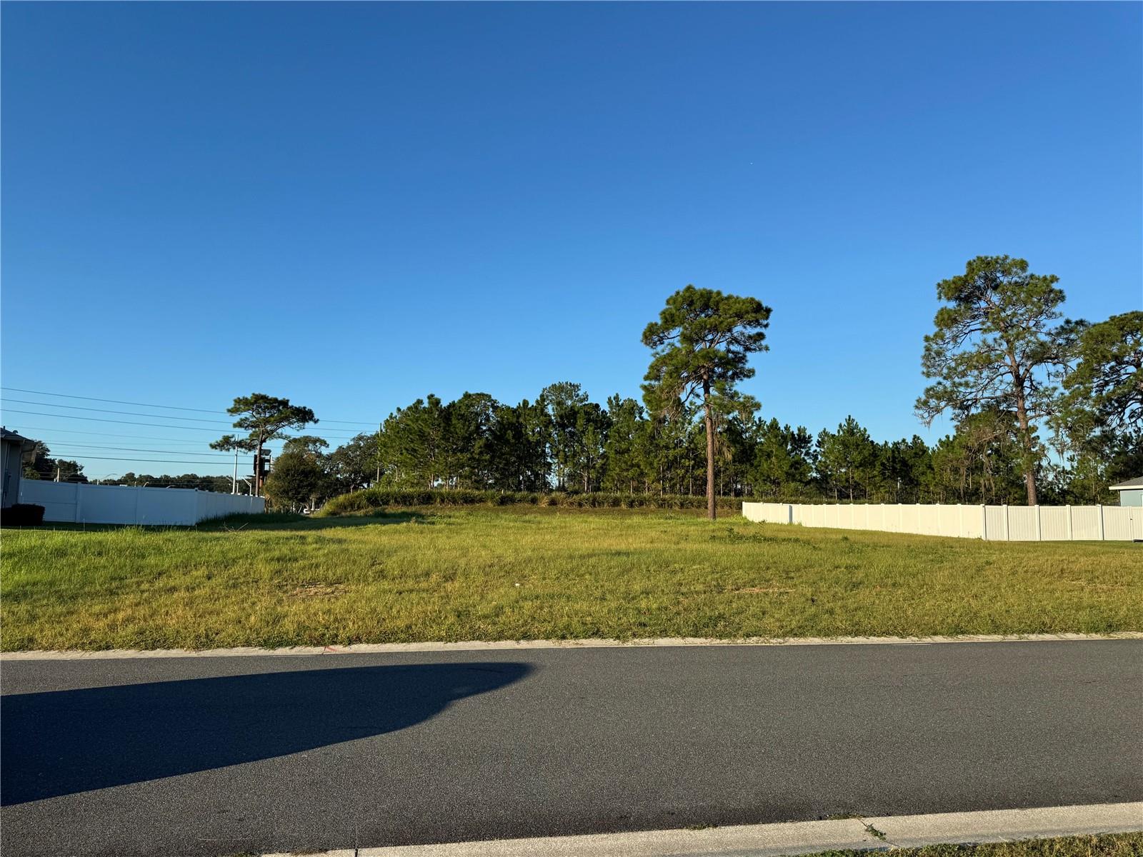 MAGNOLIA GROVE - Land