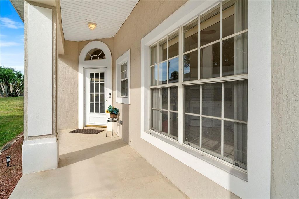 Photo of 508 Ridge View Drive, Davenport, FL 33837 (MLS # O6370940)