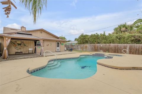 A home in EDGEWATER