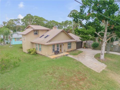 A home in EDGEWATER