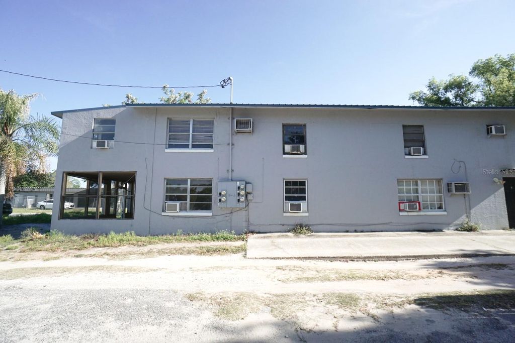 Photo of 53 Bluff Lake Road, Mascotte, FL 34753 (MLS # O6399860)