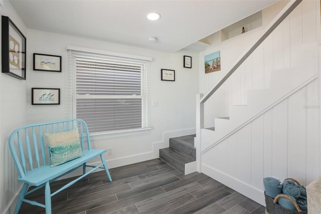 CORTEZ BEACH - Residential