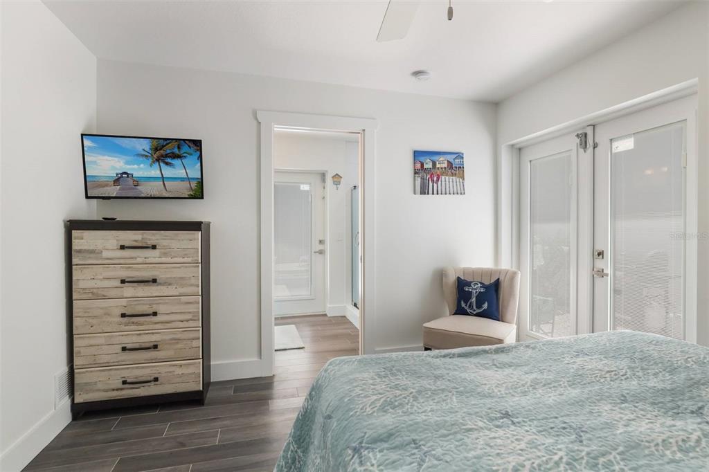 CORTEZ BEACH - Residential